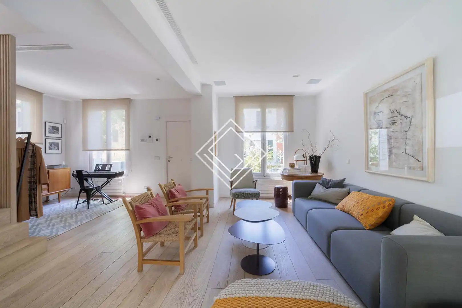 Wohnzimmer von Einfamilien-Reihenhaus zur Miete in  Madrid Capital mit Klimaanlage, Heizung und Terrasse