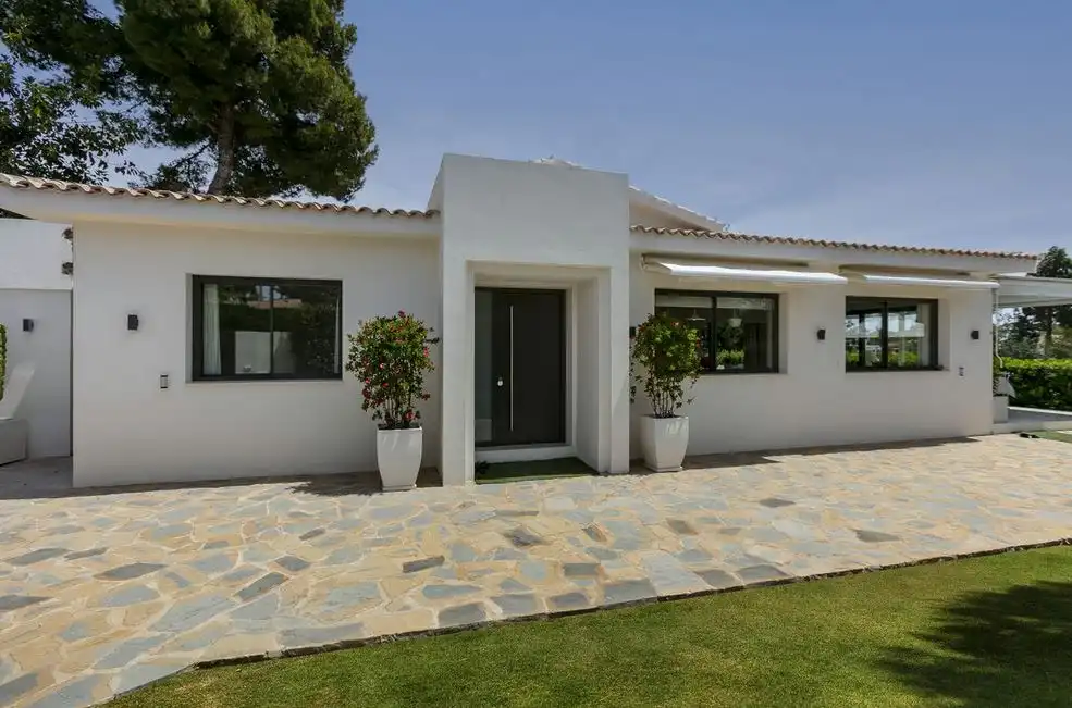 Chalet con jardín en venta en San Pedro de Alcántara, imagen 27