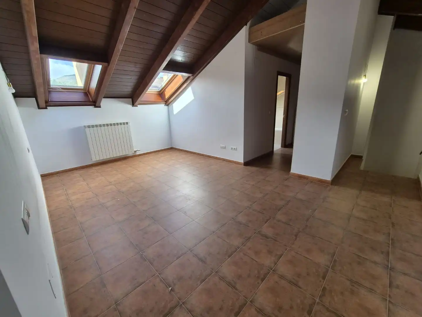 Maisonette zum Verkauf in Sojuela mit Terrasse und Balkon