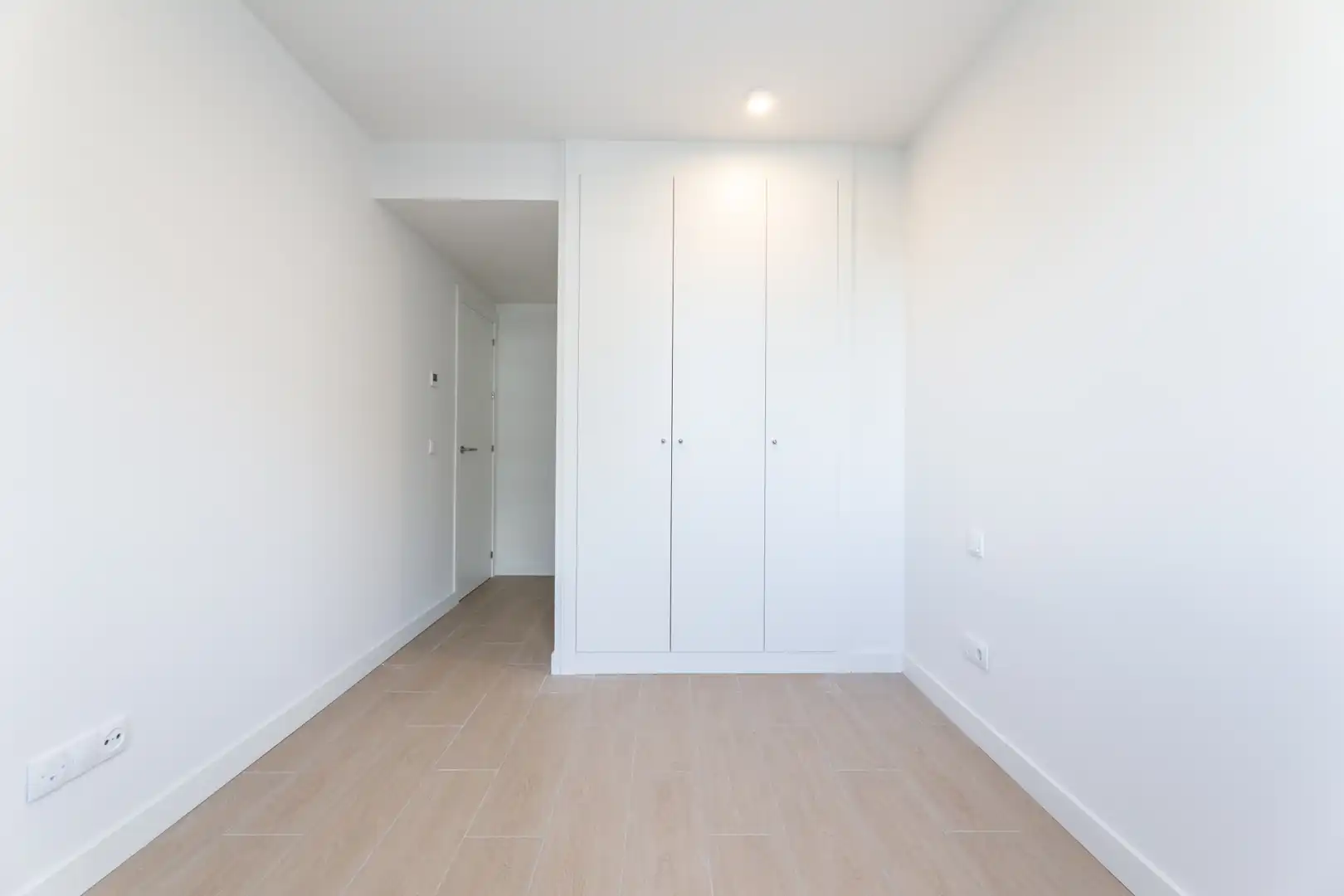 Bedroom of Flat for sale in Alcalá de Henares  with Air Conditioner, Private garden and Terrace
