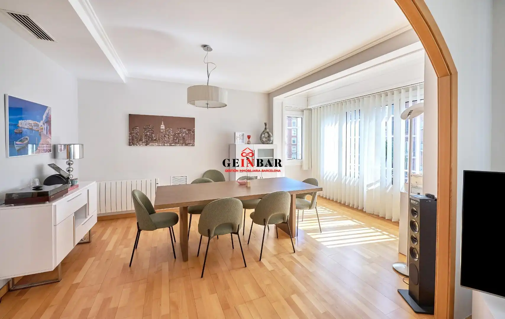 Dining room of Flat for sale in Barcelona  with Air Conditioner, Heating and Parquet flooring
