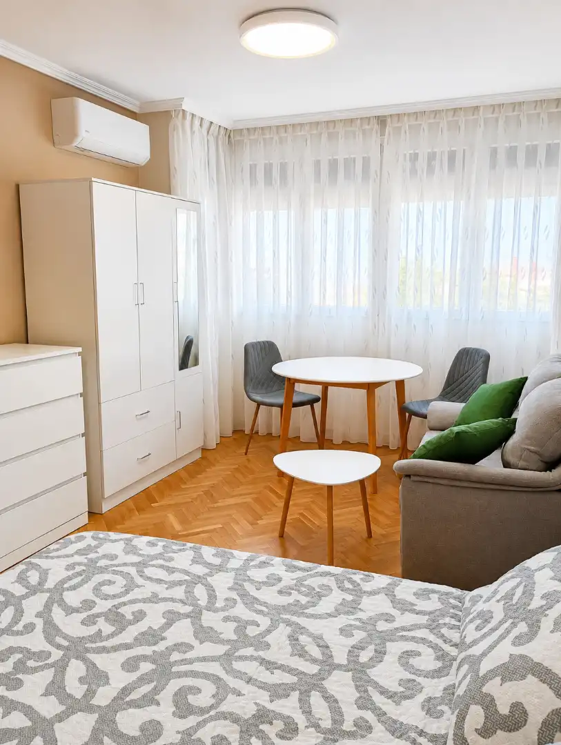 Habitación de Piso para compartir en Fuenlabrada con Aire acondicionado, Calefacción y Parquet