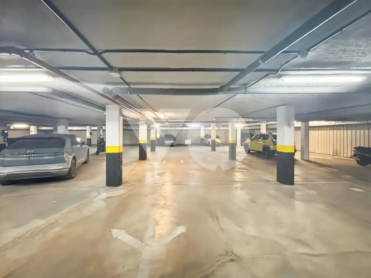 Parking de Dúplex en venta en Madrid con Aire acondicionado