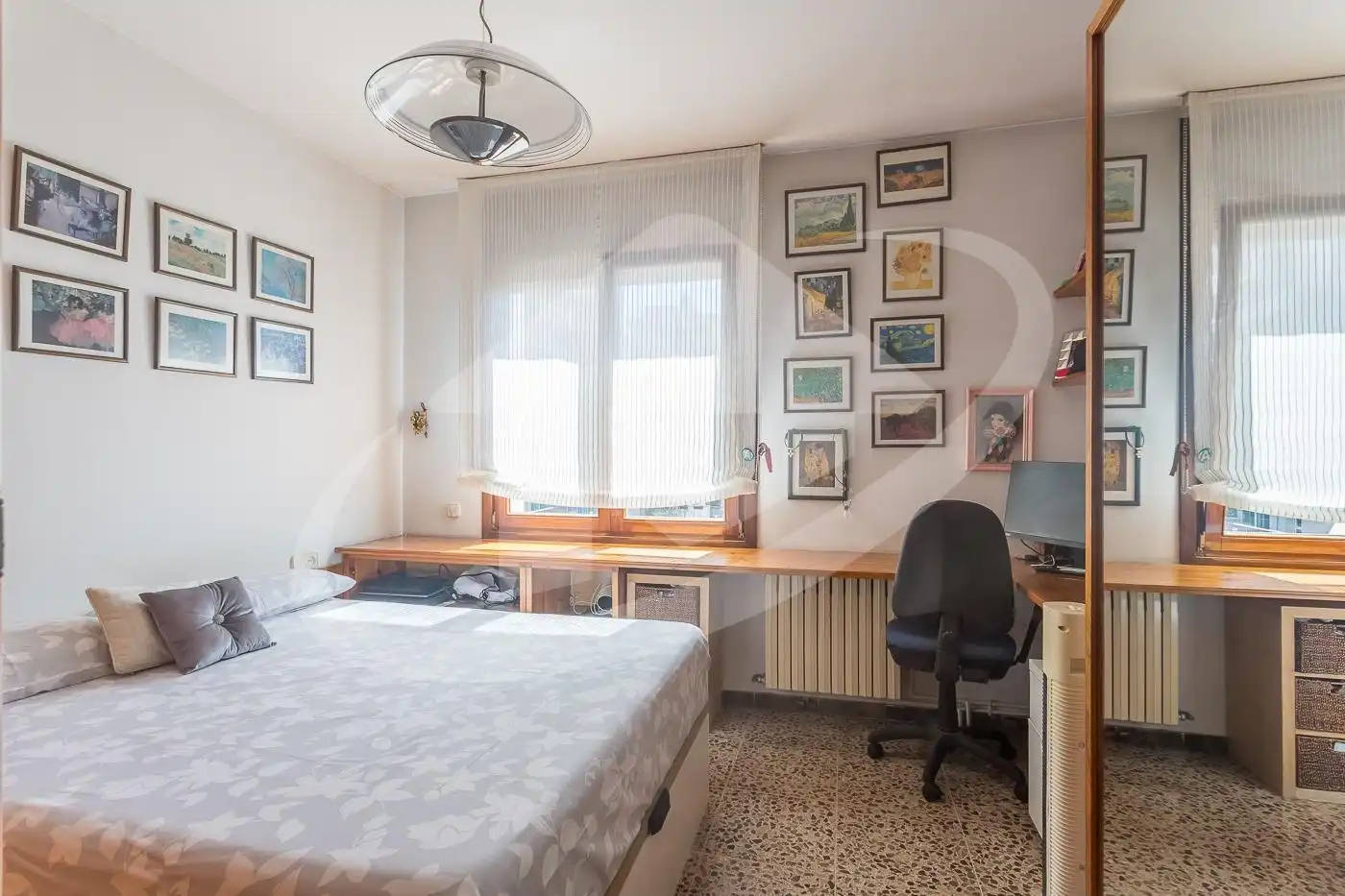 Bedroom of Houses for sale in Sabadell  with Air Conditioner, Heating and Storage room