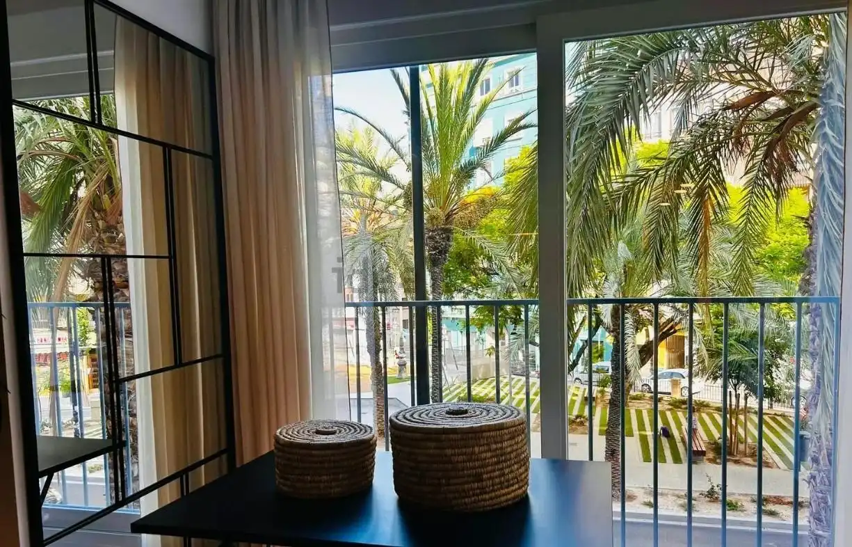 Balcony of Flat for rent in Alicante / Alacant  with Air Conditioner, Heating and Furnished