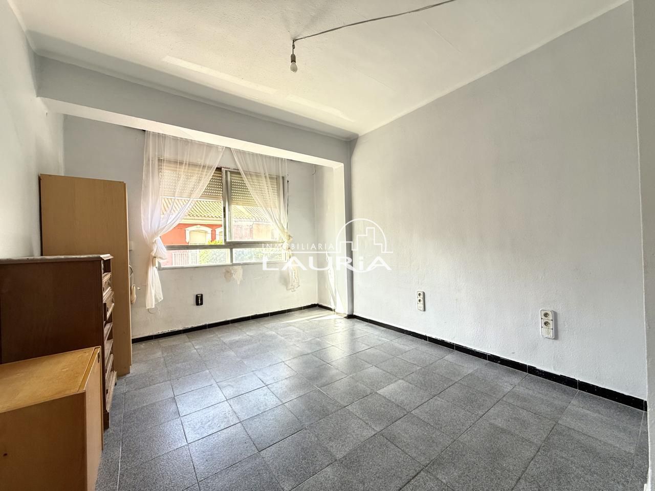 Dormitori de Pis en venda en Burjassot