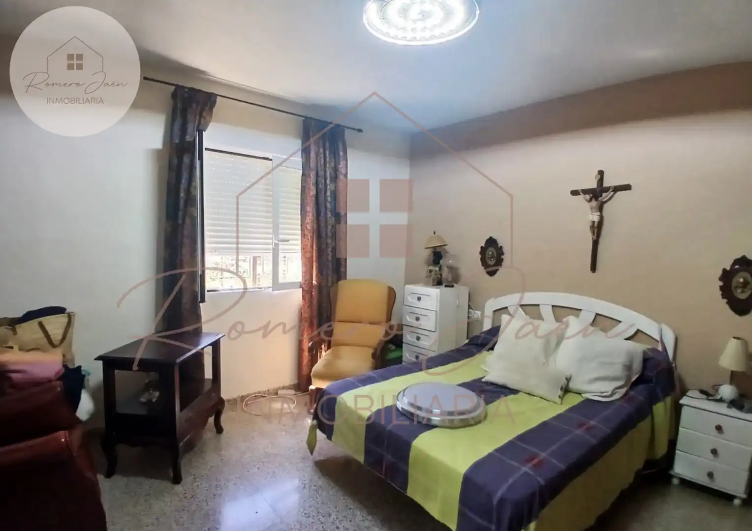 Bedroom of Houses for sale in Jaén  with Air Conditioner, Private garden and Terrace