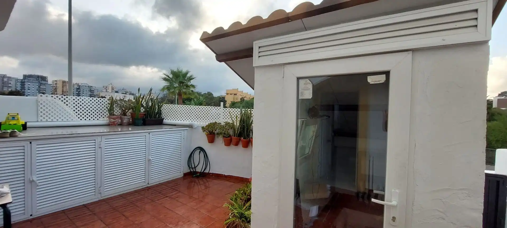 Casa a schiera in affitto a El Rinconcillo, imagen 5
