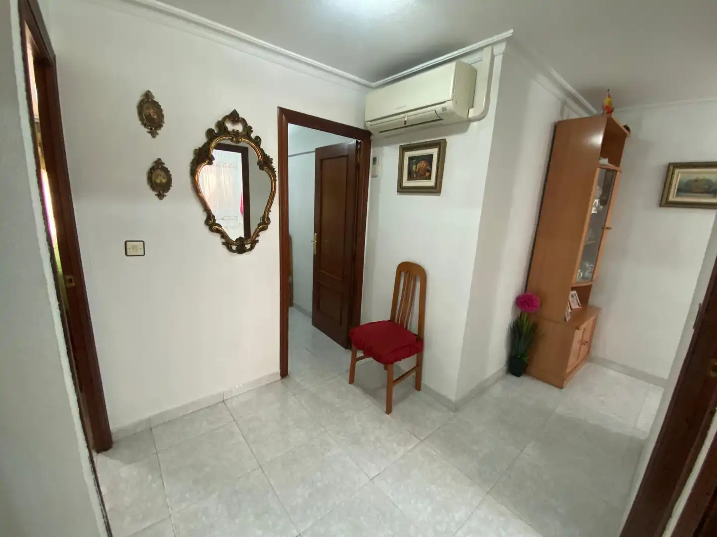 Piso en venta en Torrevieja con Aire acondicionado, Amueblado y Balcón