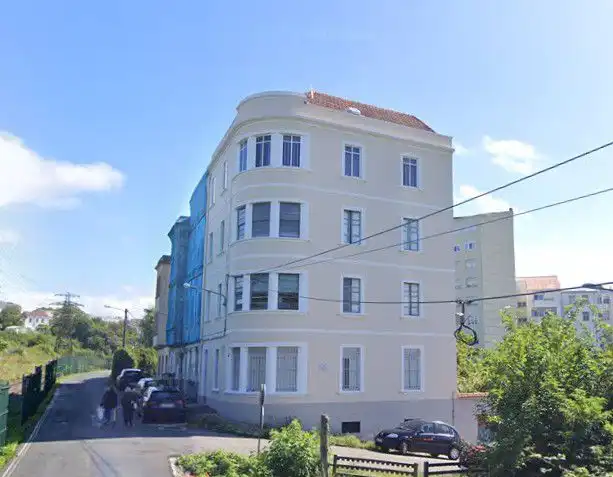 Vista exterior de Edifici en venda en Ferrol
