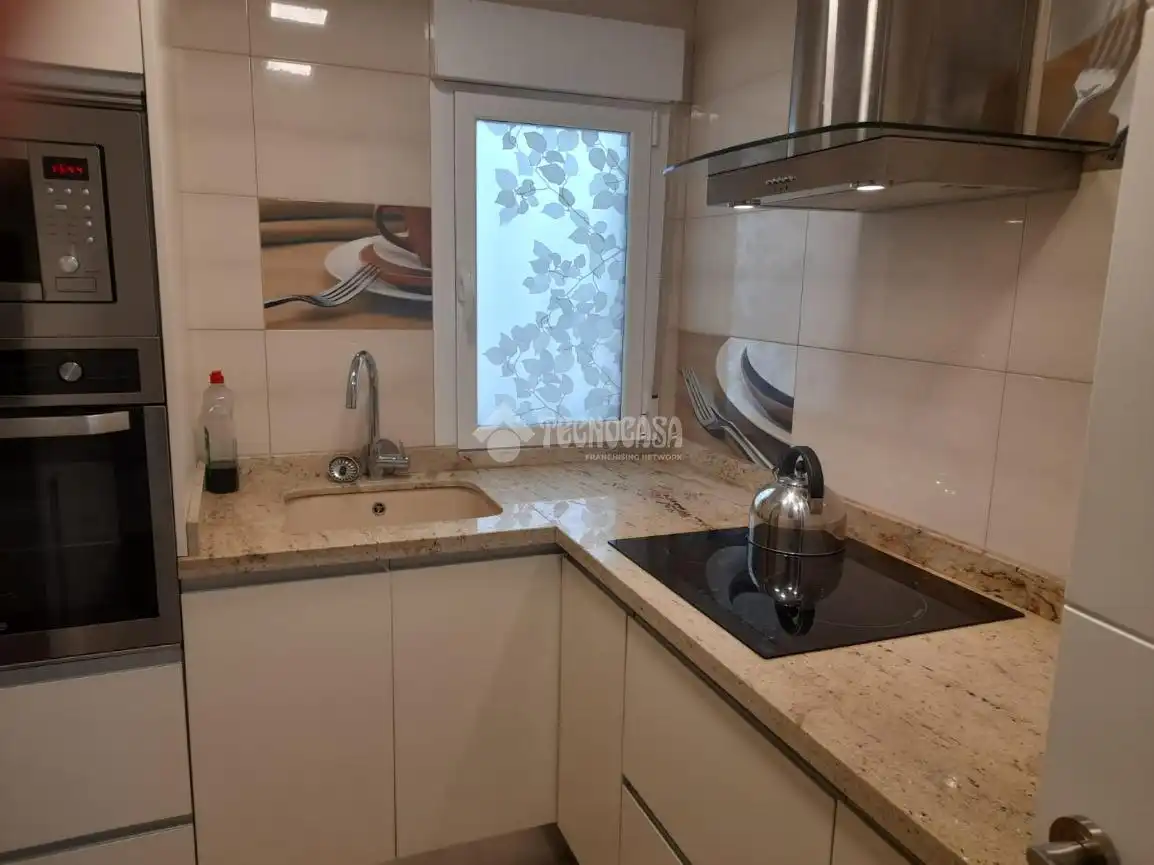 Kitchen of Flat for sale in Valencia