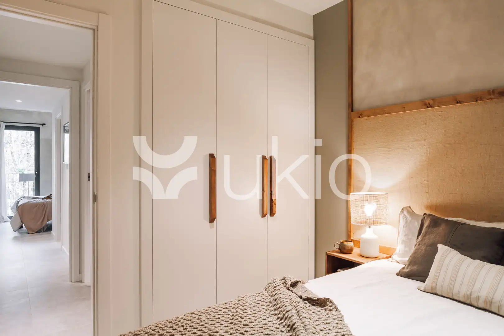Schlafzimmer von Wohnungen zur Miete in Barcelona mit Klimaanlage, Heizung und Terrasse