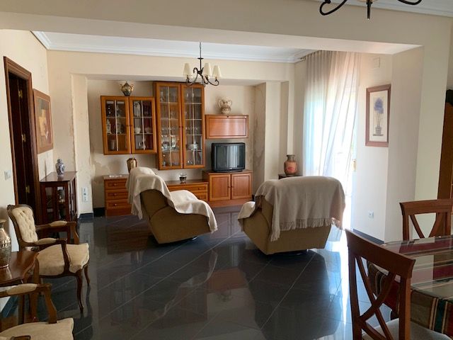 Living room of Building for sale in La Carlota