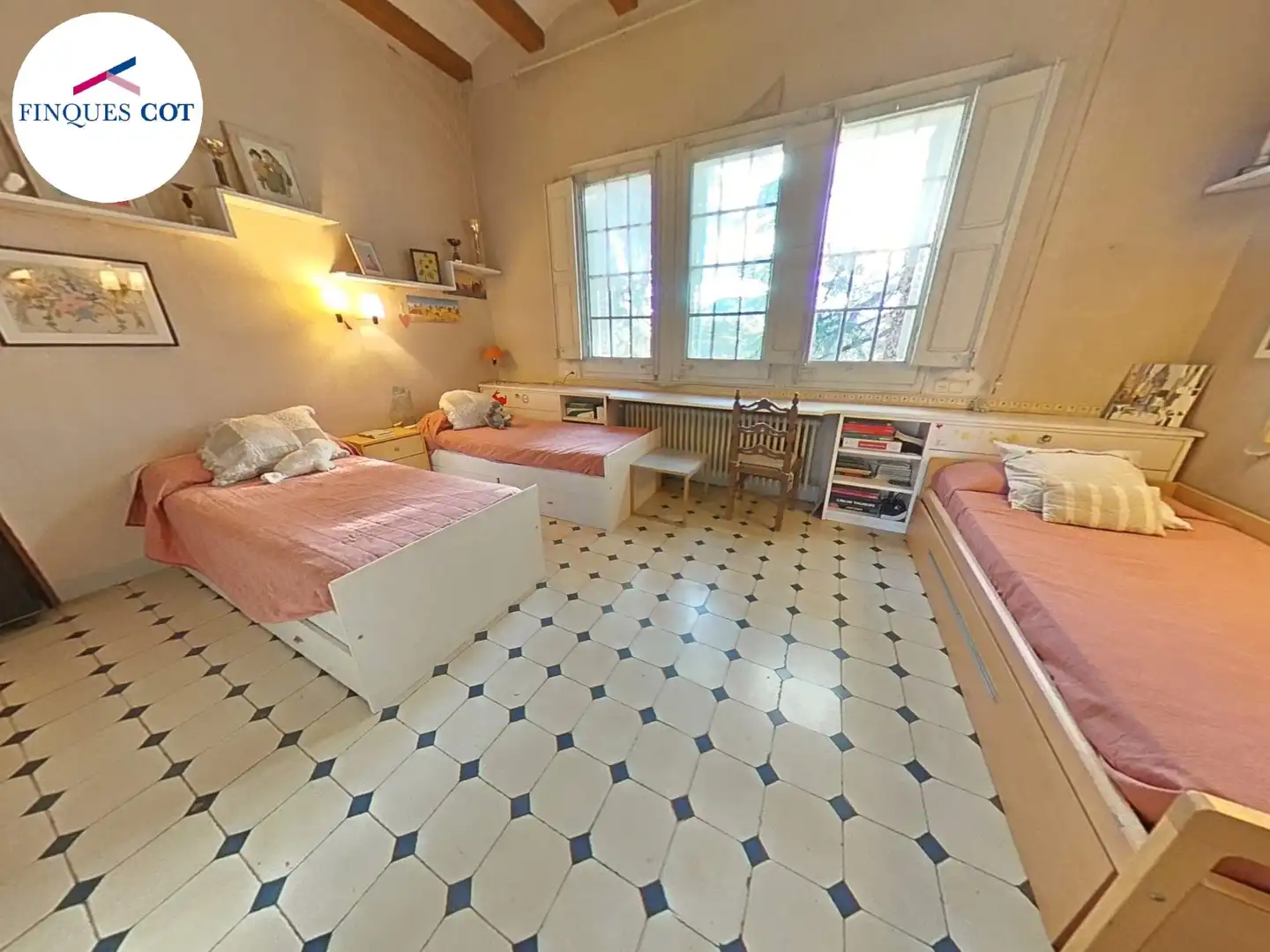 Schlafzimmer von Haus oder Chalet zum Verkauf in Cardedeu mit Heizung, Möbliert und Balkon