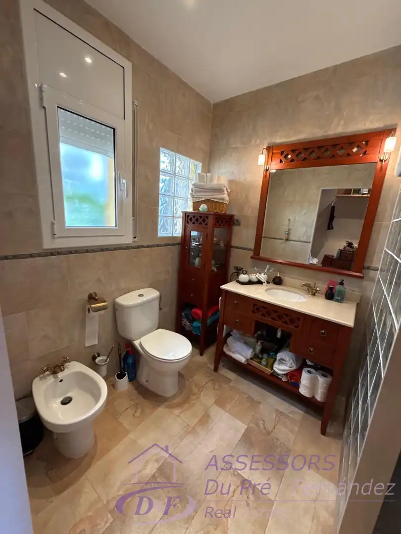 Casa aparellada amb terrassa en venda a Sant Cebrià de Vallalta, imagen 8