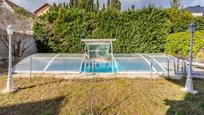 Piscina de Casa o xalet en venda en Pozuelo de Alarcón amb Piscina