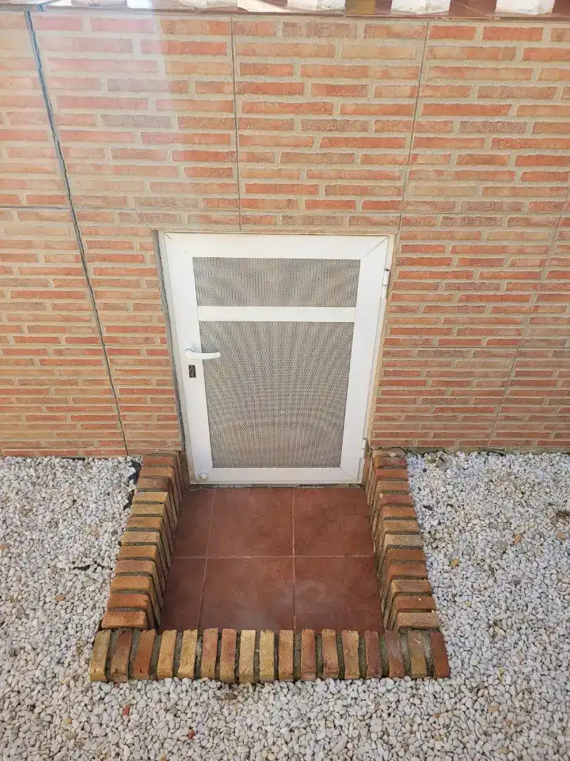 Jardí de Casa adosada en venda en Orihuela amb Jardí privat, Traster i Moblat