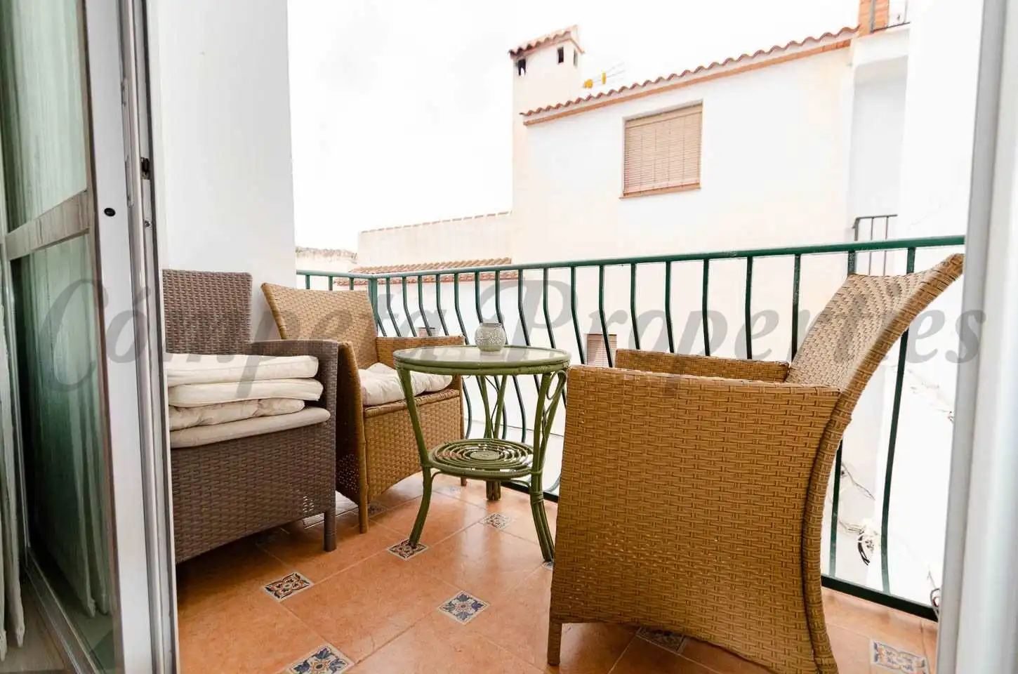Casa amb terrassa en venda a Canillas de Albaida, imagen 5