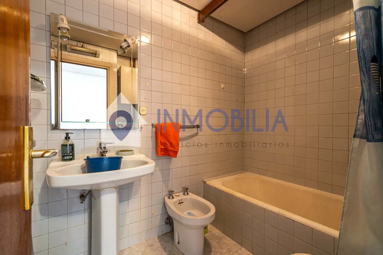 Bathroom of Attic for sale in Madrid  with Heating and Terrace
