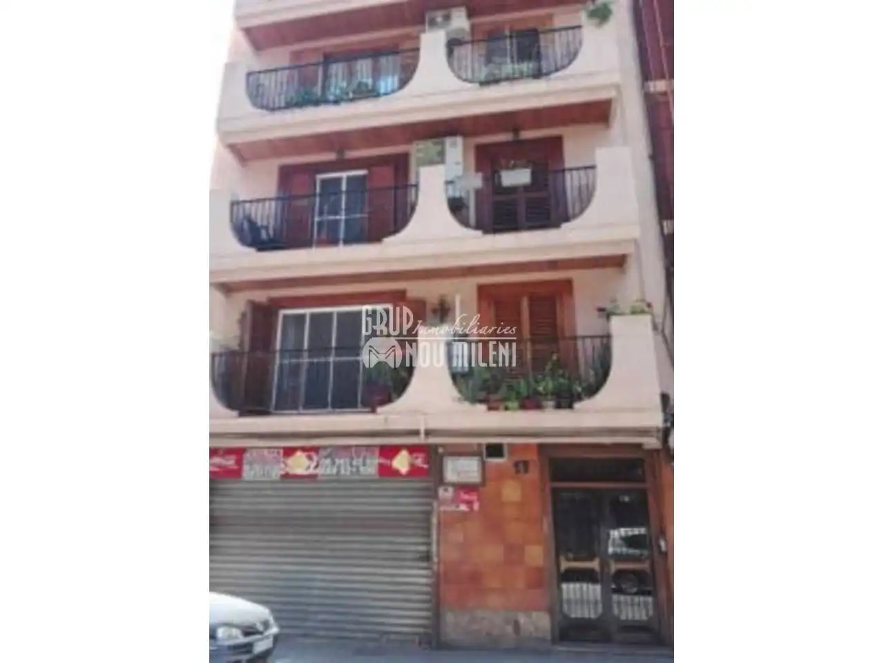 Business premises for sale in Calle Isabel la Católica, imagen 2