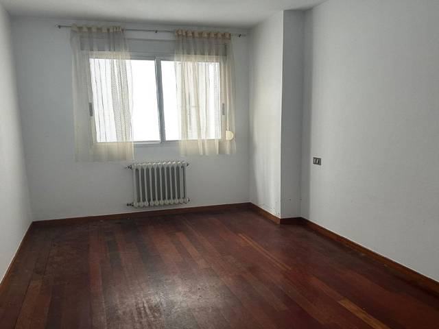 Piso en Venta en A Piriganlla - Albeiros - Garabolos