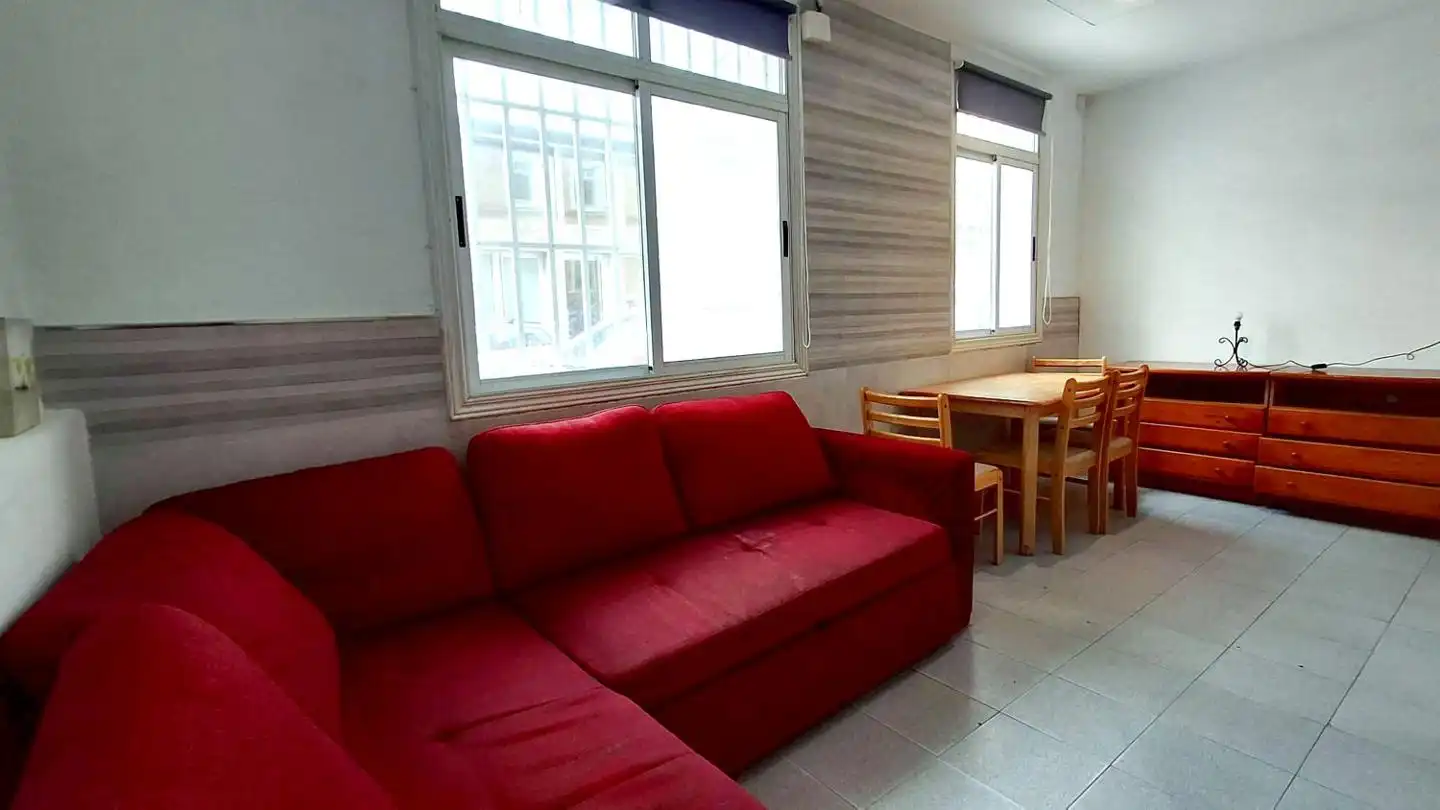 Wohnzimmer von Erdgeschoss zum Verkauf in A Coruña Capital  mit Heizung und Abstellraum