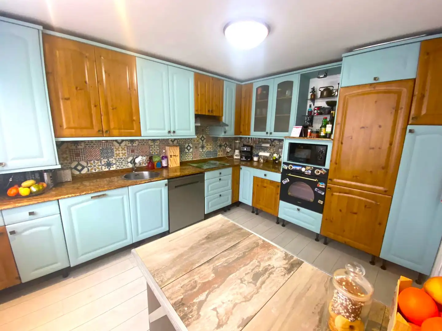 Cocina de Casa o chalet en venta en Castro-Urdiales con Calefacción, Jardín privado y Parquet