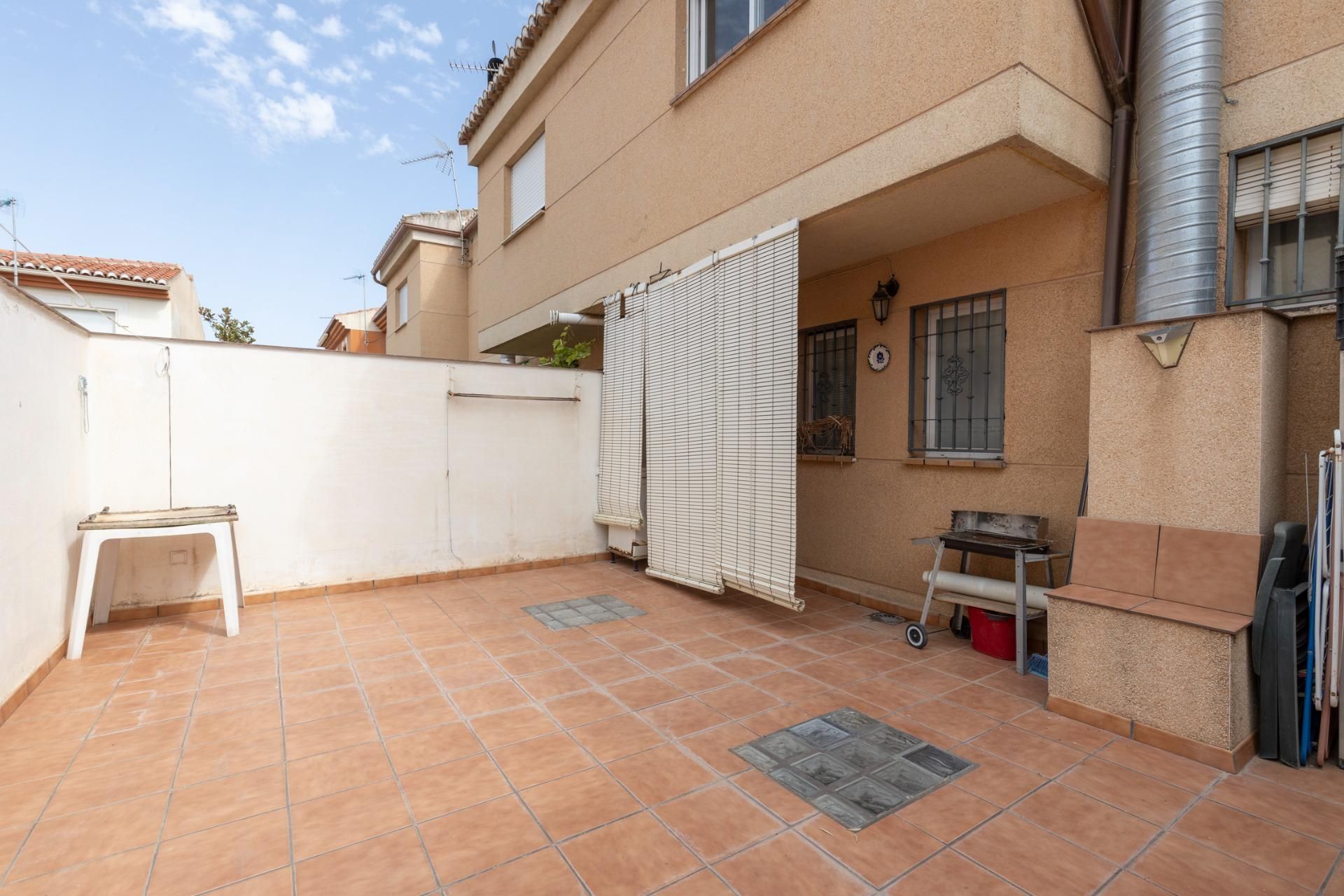 Garden of Single-family semi-detached for sale in Vegas del Genil  with Heating