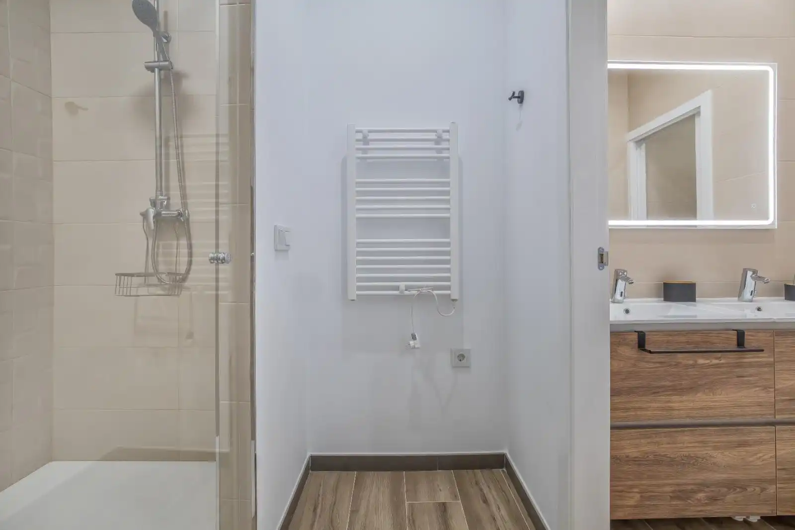 Erdgeschosswohnung zur Miete in Calle SANTA MARIA DE TRASSIERRA 56, imagen 21