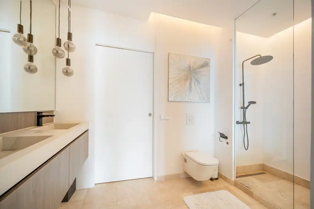 Baño de Apartamento en venta en Calvià con Aire acondicionado, Calefacción y Terraza