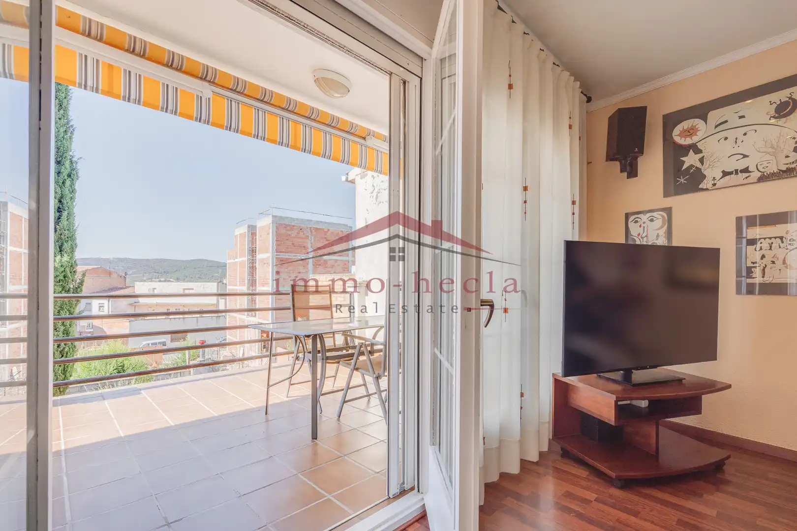 Terrassa de Casa adosada en venda en Vilanova del Camí amb Calefacció, Terrassa i Piscina