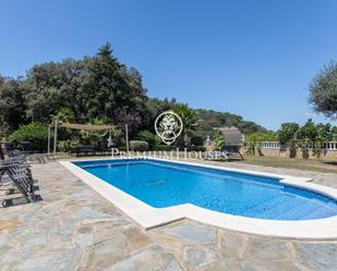 Piscina de Casa o xalet de lloguer en Mataró amb Aire condicionat, Terrassa i Piscina