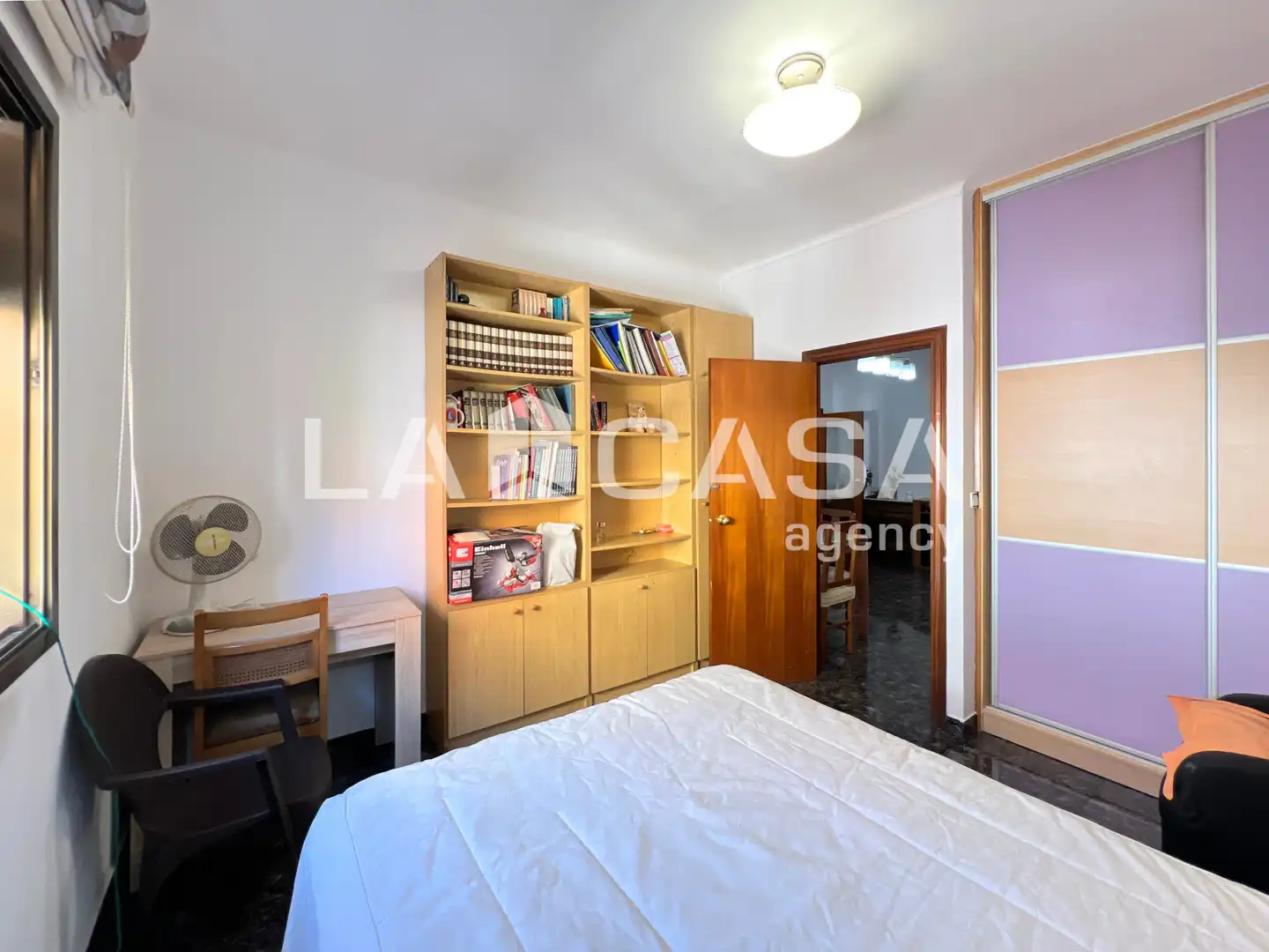 Habitación de Piso en venta en Badalona con Calefacción