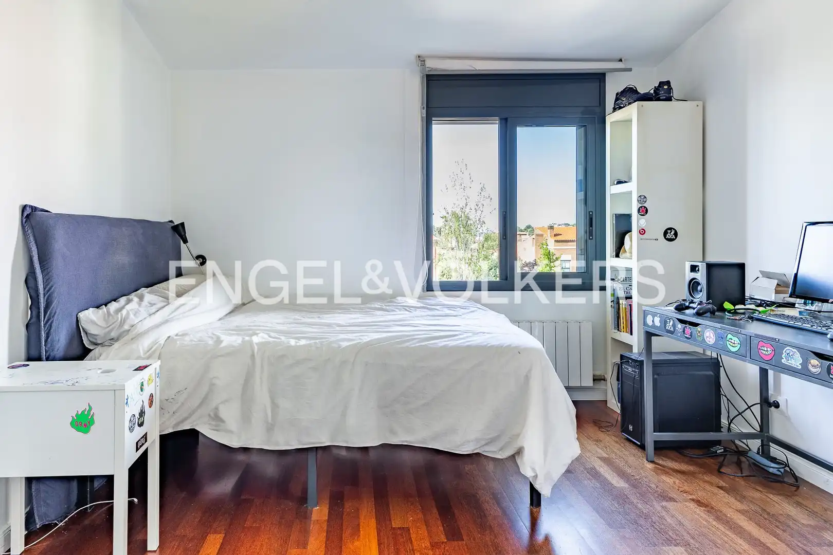 Habitación de Casa adosada de alquiler en Tiana con Aire acondicionado, Calefacción y Jardín privado
