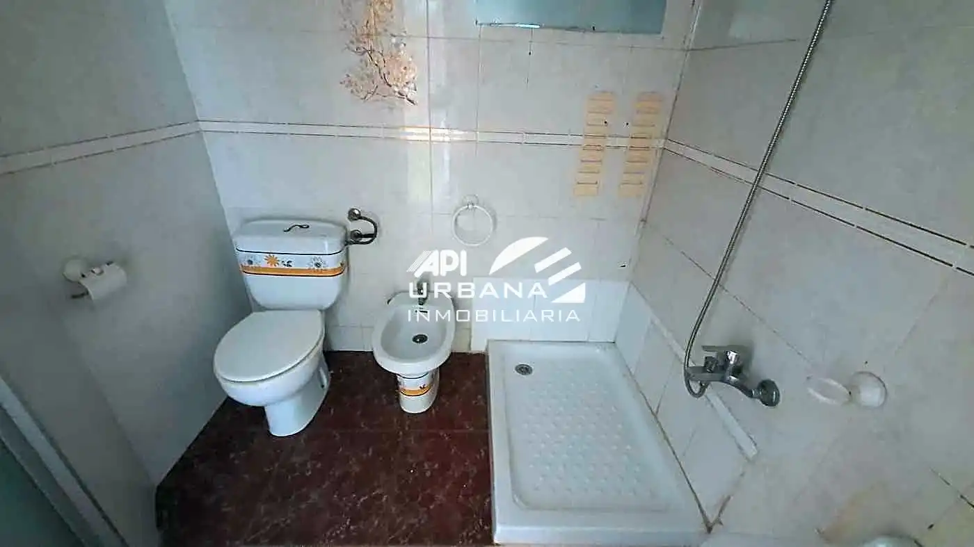Bathroom of Flat for sale in Nueva Carteya