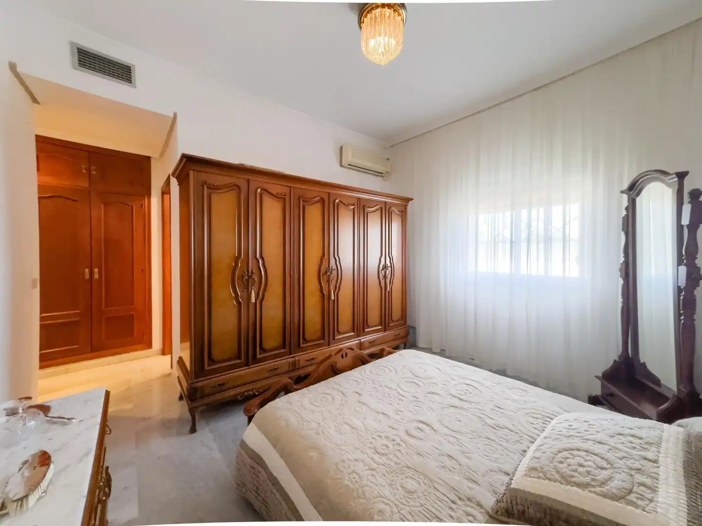 Bedroom of Houses for sale in Espartinas  with Air Conditioner, Private garden and Terrace
