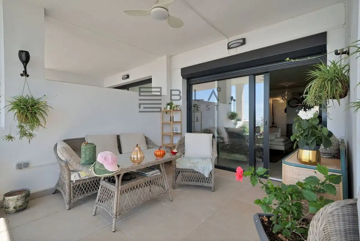 Flat with pool for sale in Bay View Homes, imagen 5