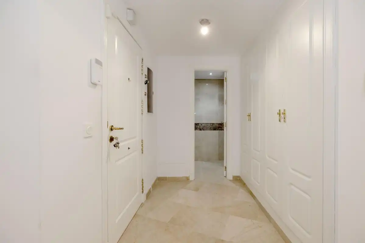 Piso en venta en Marbella con Aire acondicionado, Calefacción y Jardín privado