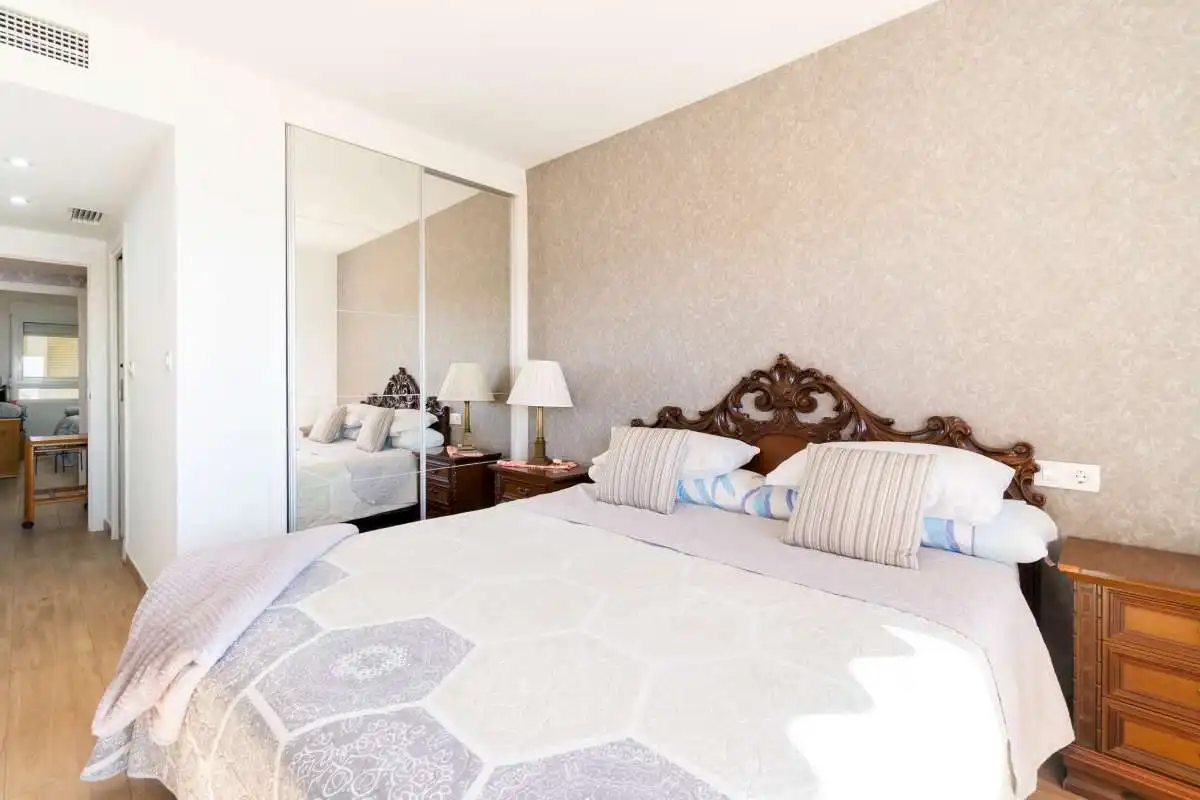 Habitación de Apartamento de alquiler en San Pedro del Pinatar con Amueblado