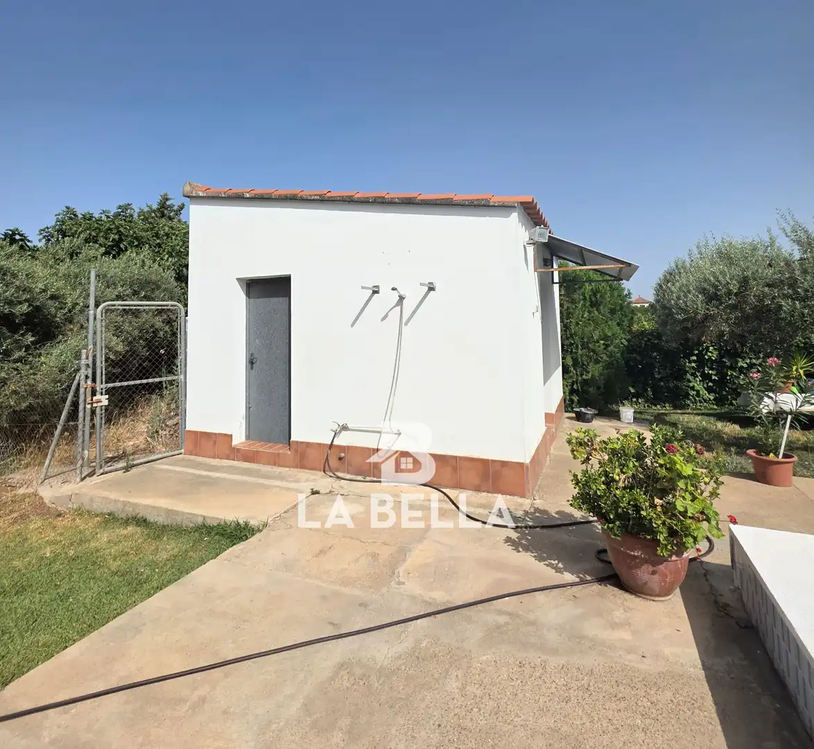 Finca rústica en venda en Coria del Río amb Aire condicionat, Jardí privat i Traster
