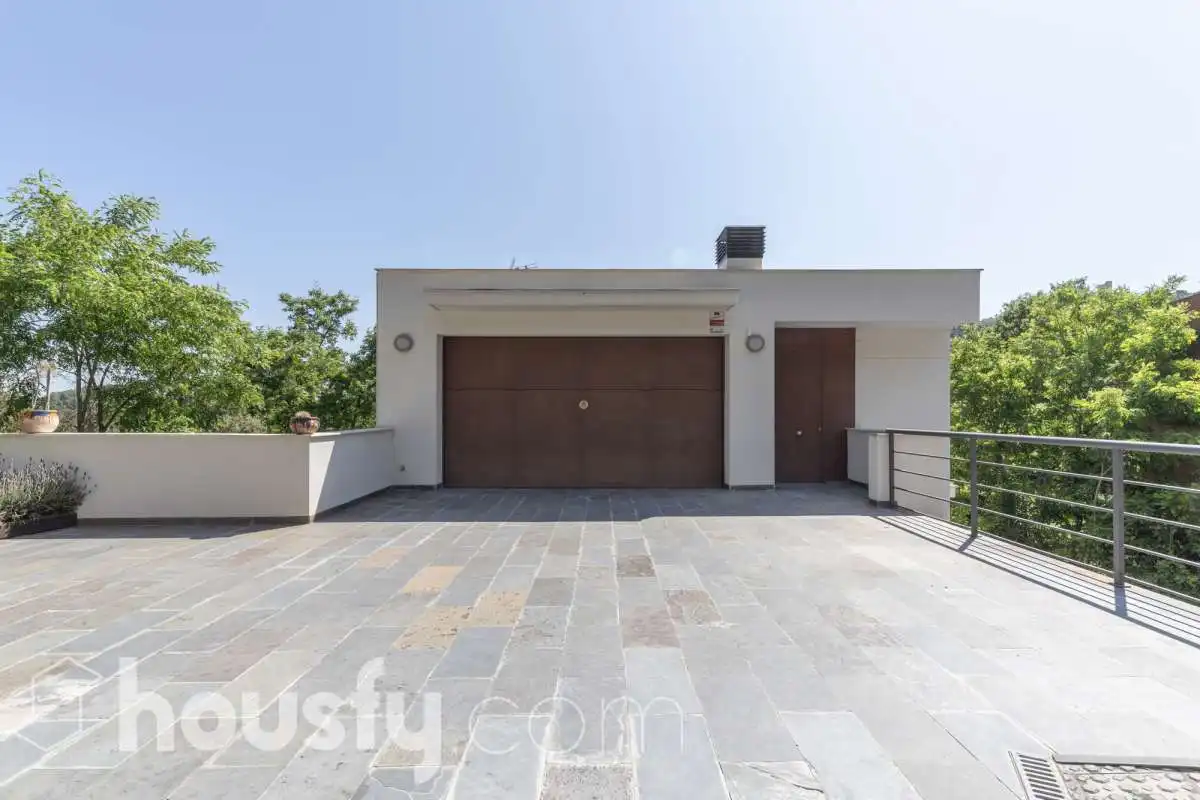 Casa o xalet de lloguer a Avinguda de Can Cortés, Les Planes