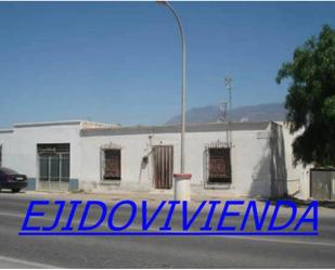 Exterior view of House or chalet for sale in El Ejido