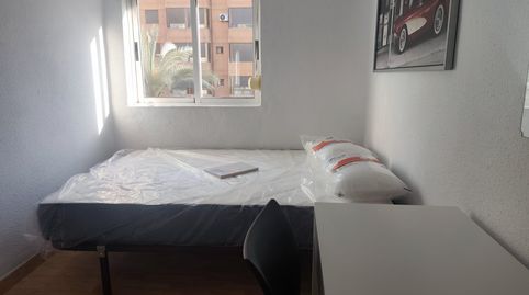 Foto 4 de Piso de alquiler en Beteró, Valencia Capital