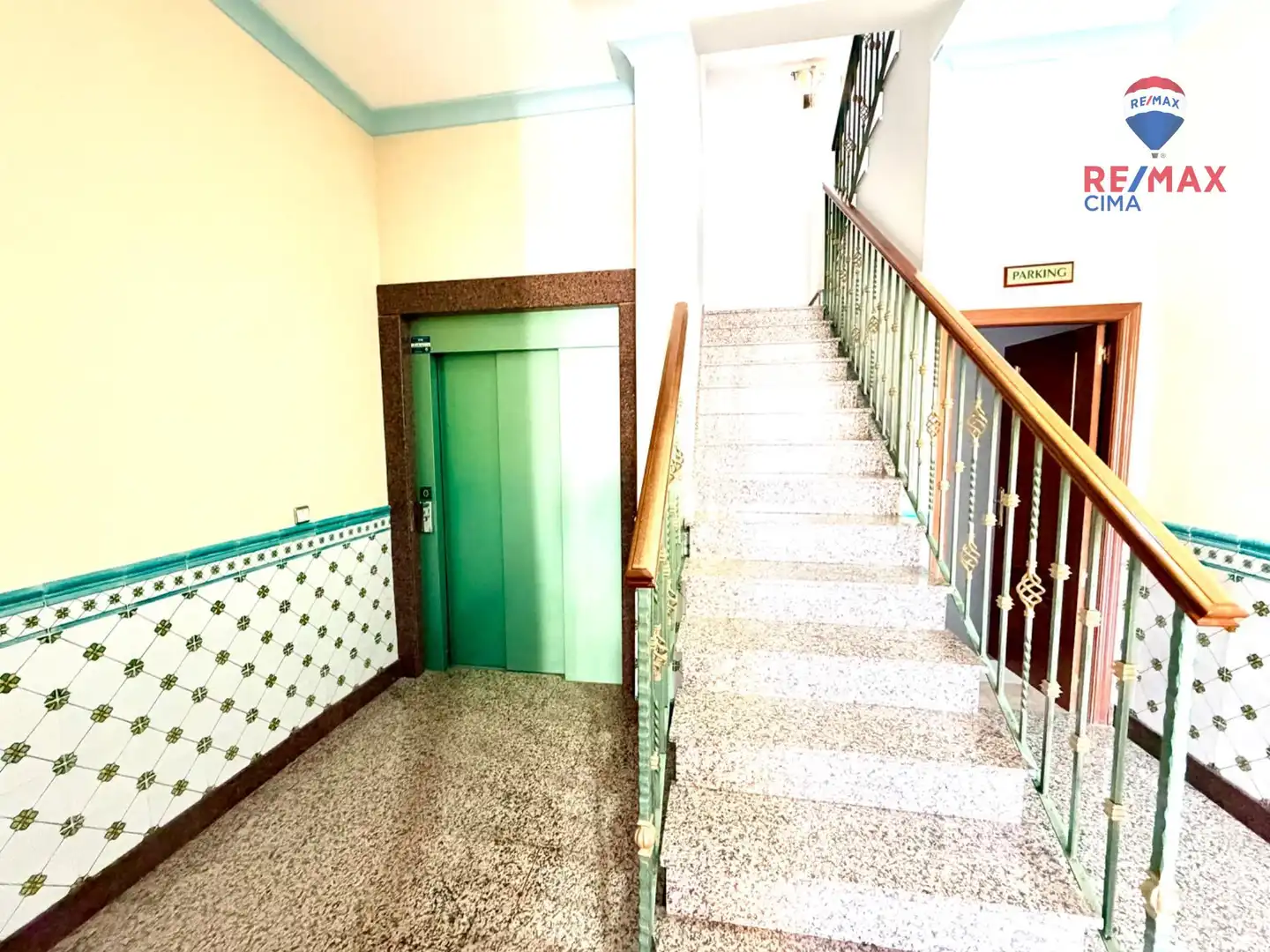 Lofts for sale in Benamaurel  with Air Conditioner, Storage room and Furnished