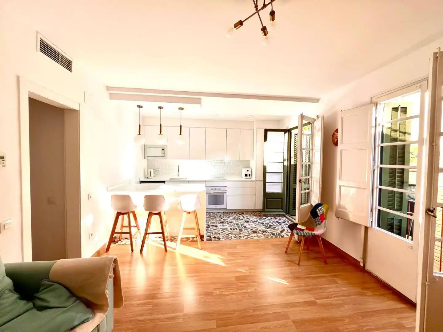 Flat with lift to rent in Carrer de Roger de Flor 230, imagen 4