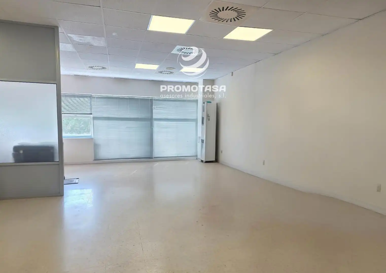 Nau industrial en venda en Madrid amb Calefacció