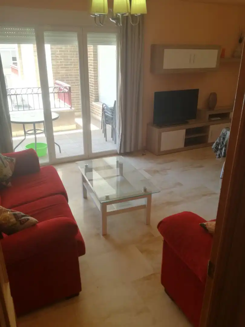 Sala de estar de Piso en venta en Granada con Calefacción, Terraza y Trastero