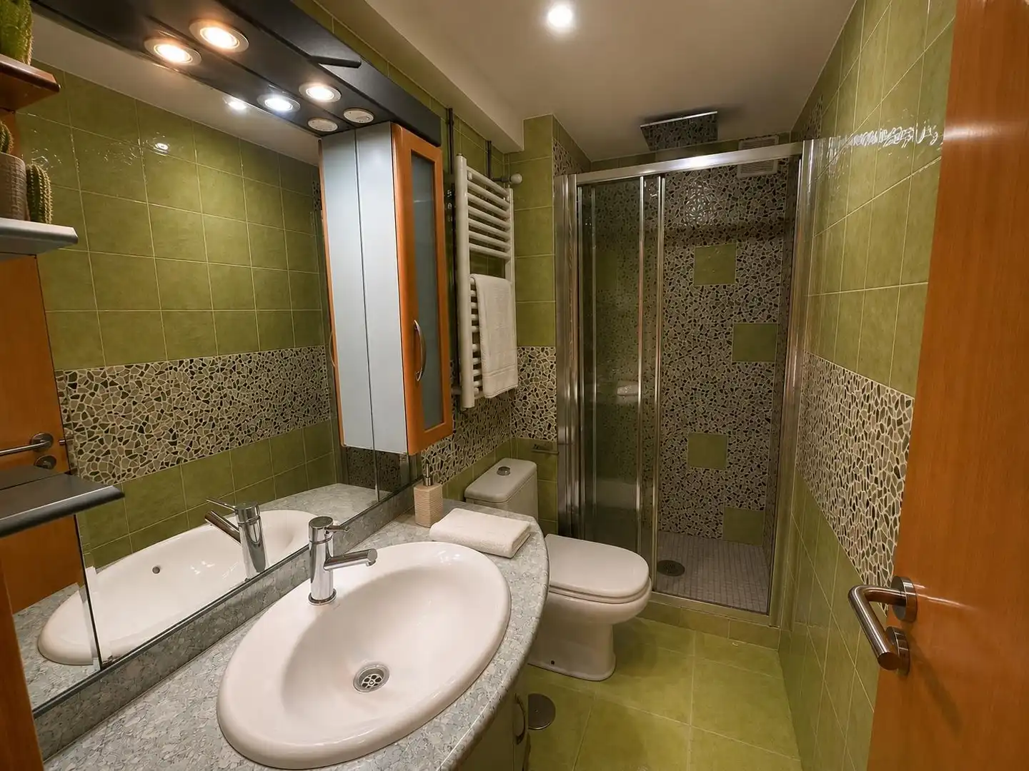 Baño de Piso en venta en Valdemoro con Aire acondicionado, Calefacción y Terraza