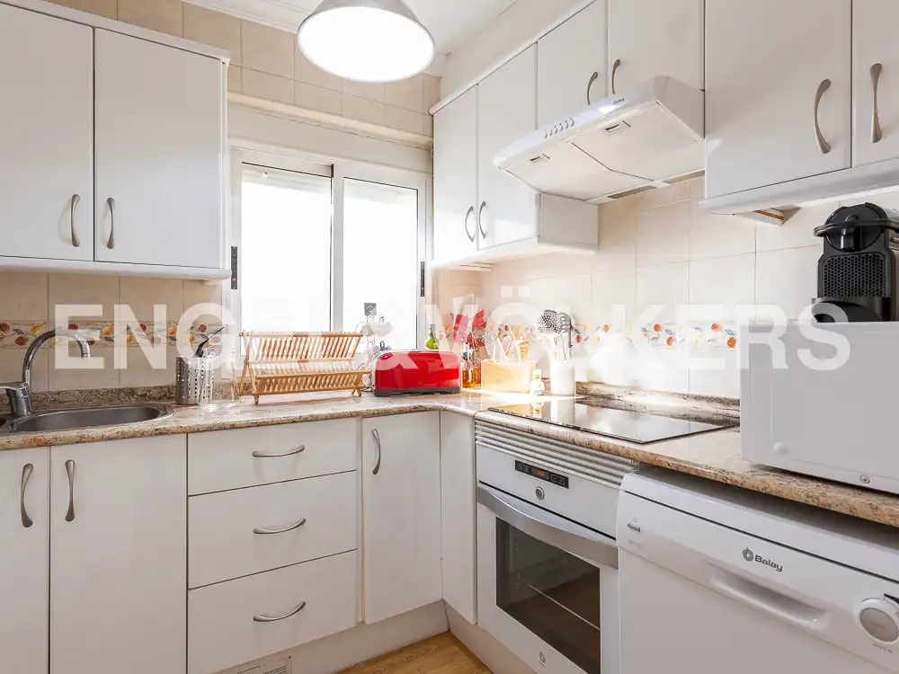 Kitchen of Attic for rent in Valencia  with Air Conditioner, Heating and Parquet flooring