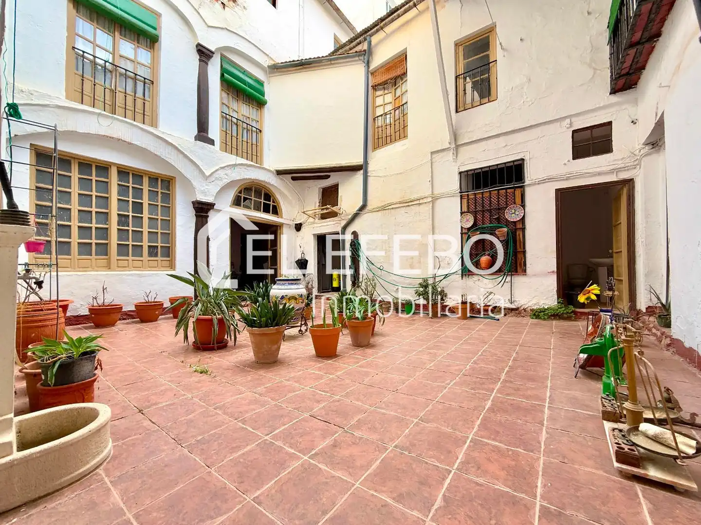 Vista exterior de Casa o chalet en venta en Antequera con Horno, Lavadora y Balcón
